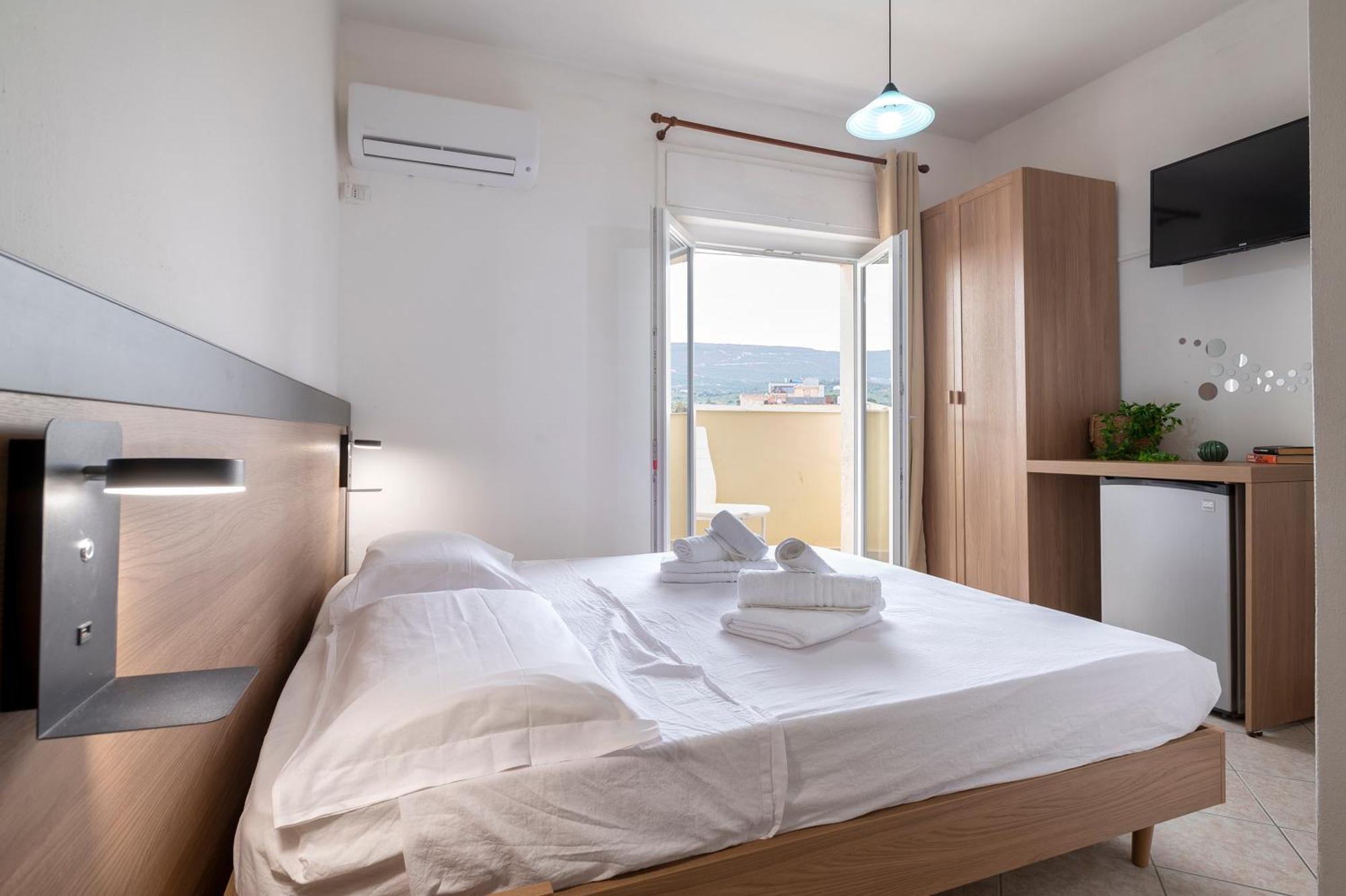 Oasis Guest House Alghero Ngoại thất bức ảnh